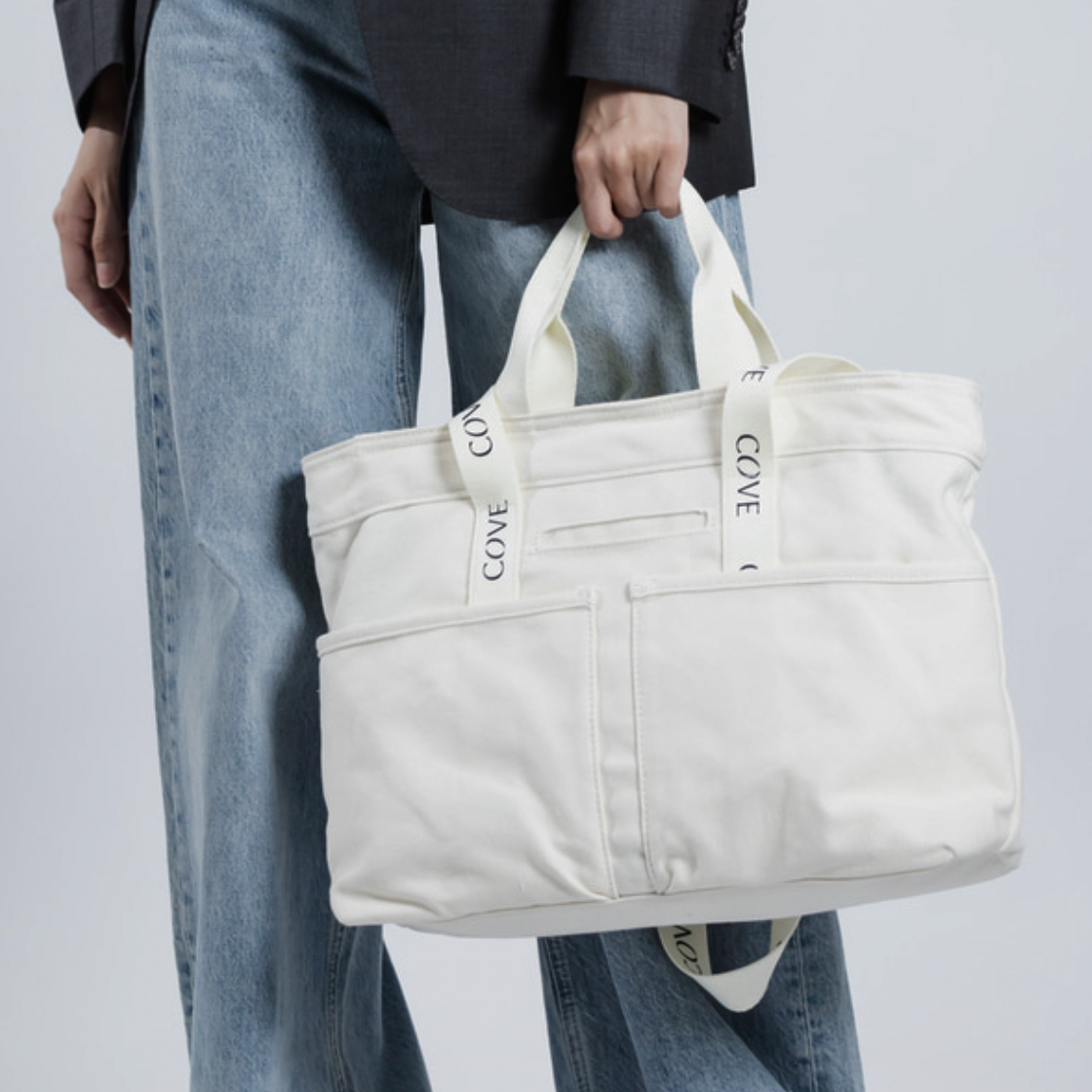 DayTrip Laptop Tote - Medium รองรับ Laptop 13 นิ้ว