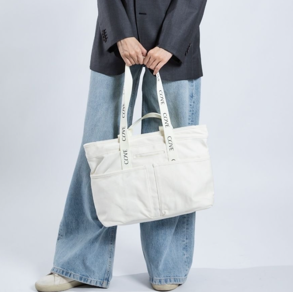 DayTrip Laptop Tote - Medium รองรับ Laptop 13 นิ้ว