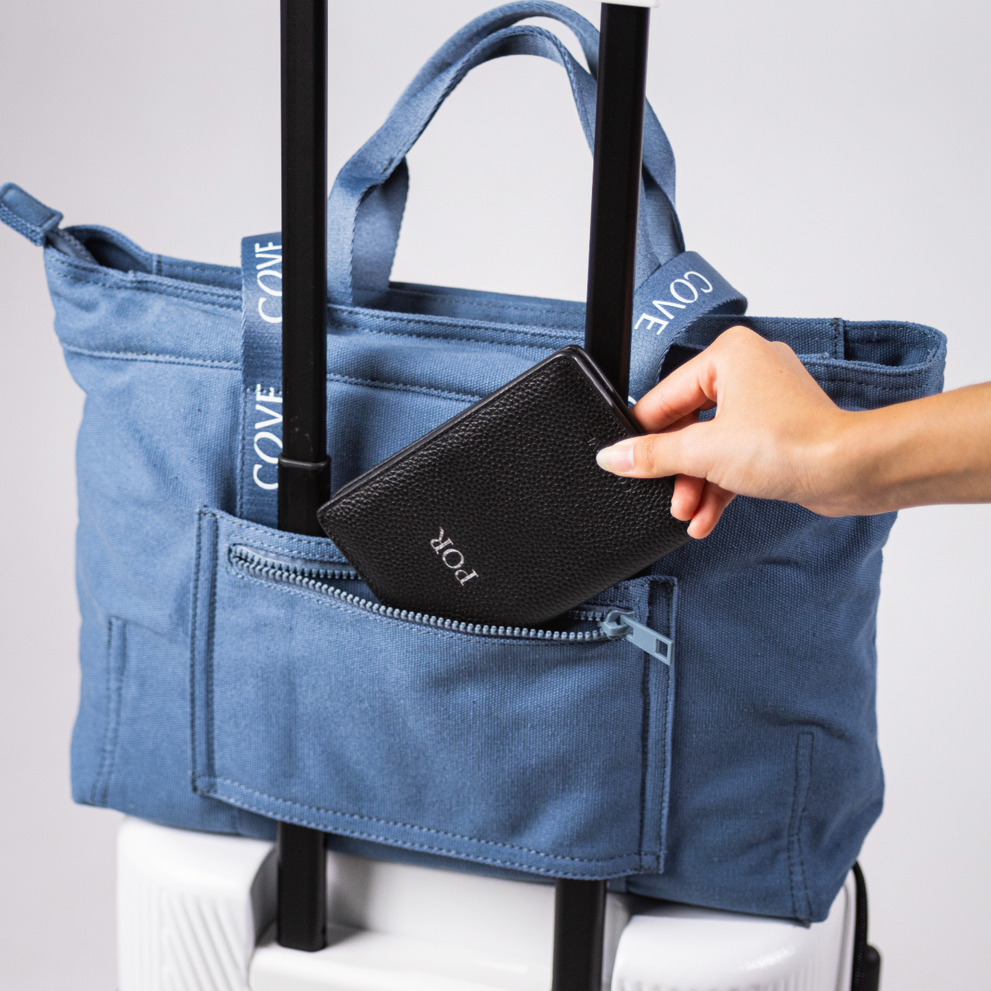 DayTrip Laptop Tote - Medium รองรับ Laptop 13 นิ้ว