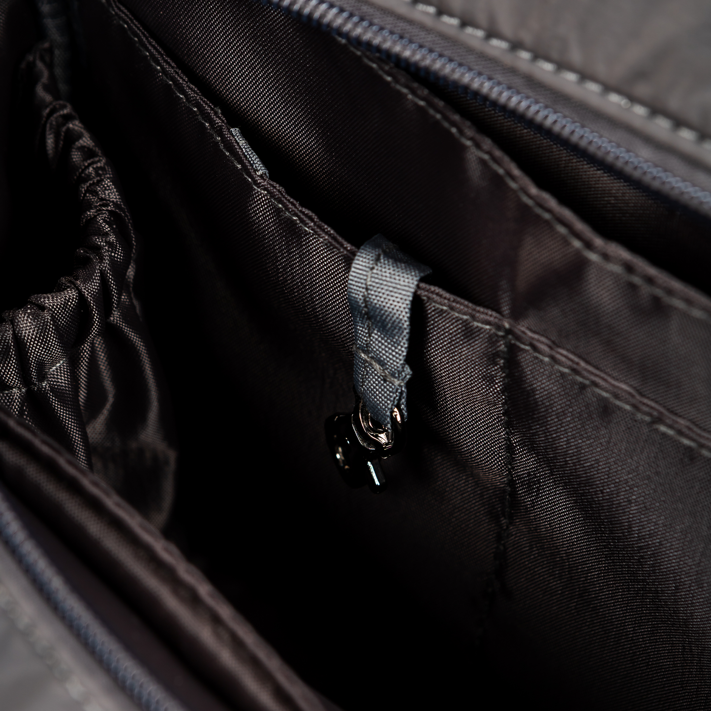 MailBox Laptop Tote