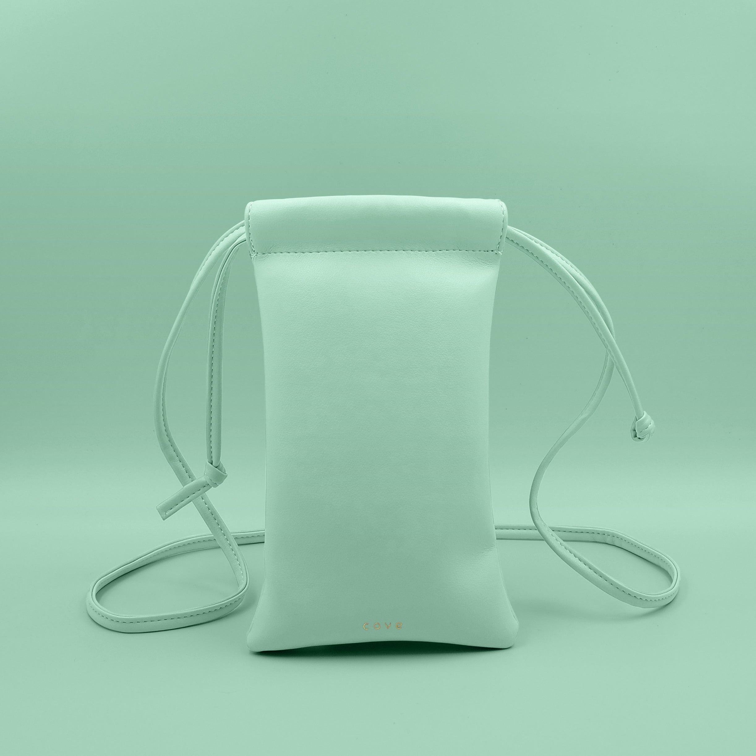 Cloud Phone Bag กระเป๋าสะพายใส่โทรศัพท์หนังแท้ : Peppermint